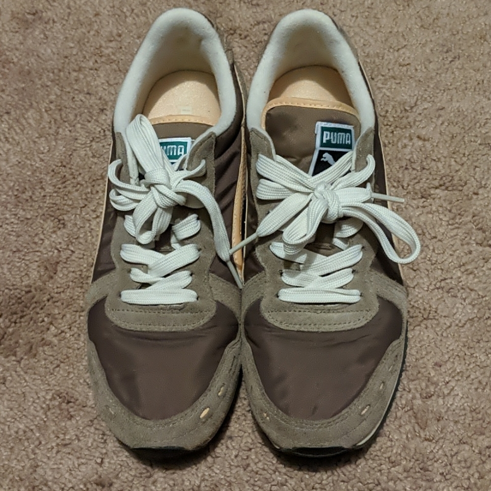 Puma sneakers